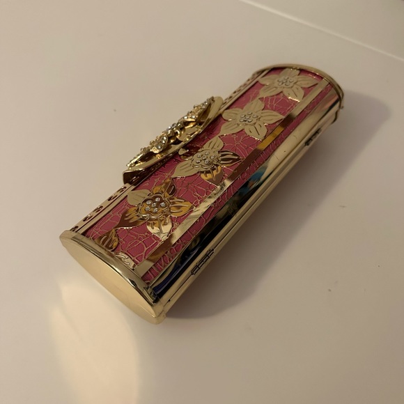 Clutch - Picture 3 of 4